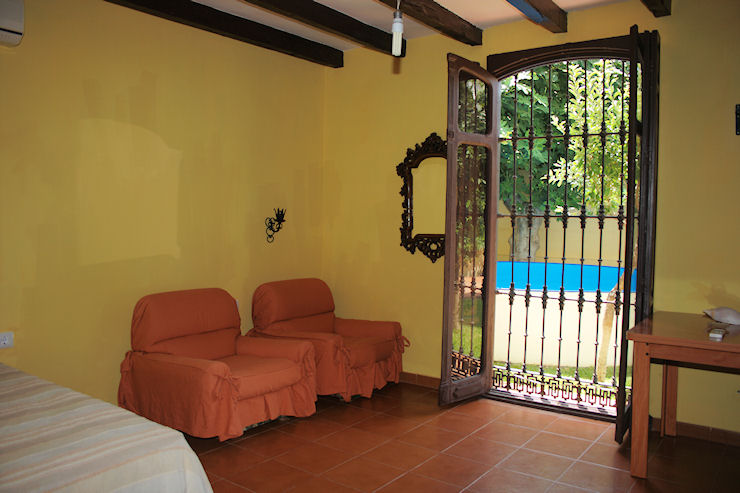Chalet independiente en venta en Rincón de la Victoria